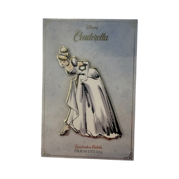 Disney Cinderella Elegant Eyeshadow Collection - Picture 3 of 3